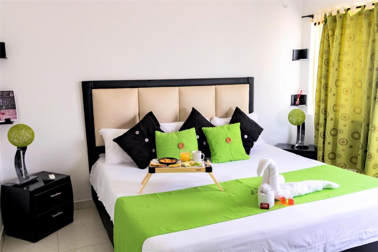 יופאל Hotel Arboleda מראה חיצוני תמונה