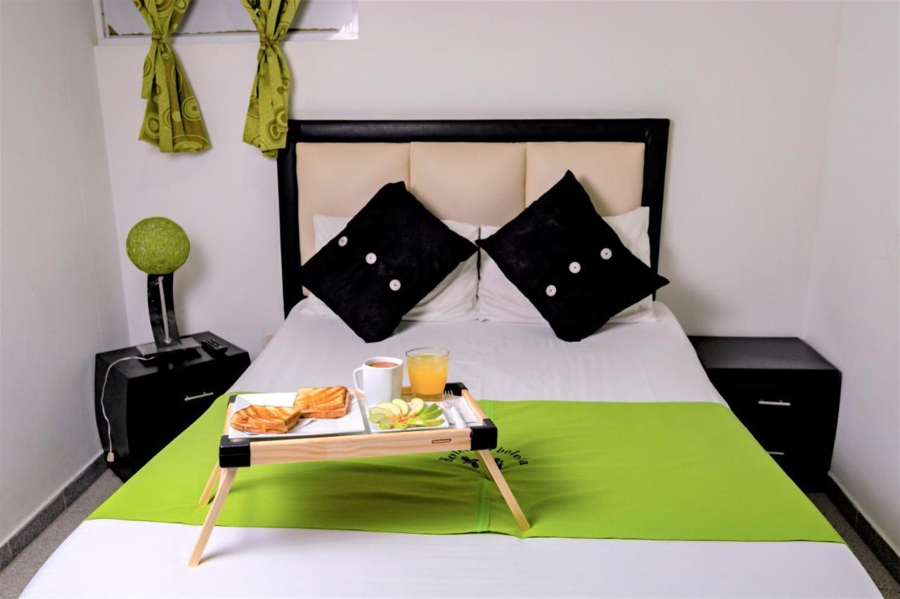 יופאל Hotel Arboleda מראה חיצוני תמונה