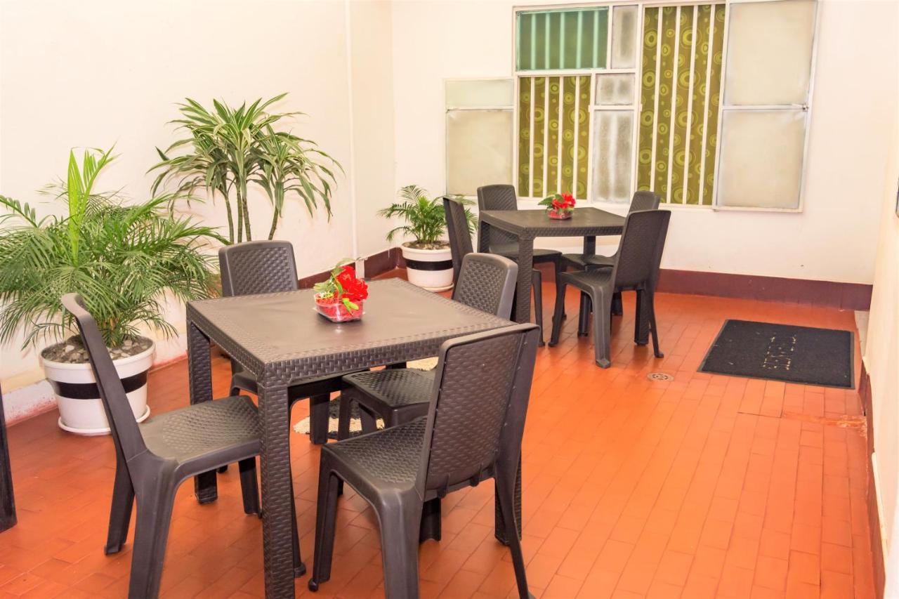 יופאל Hotel Arboleda מראה חיצוני תמונה